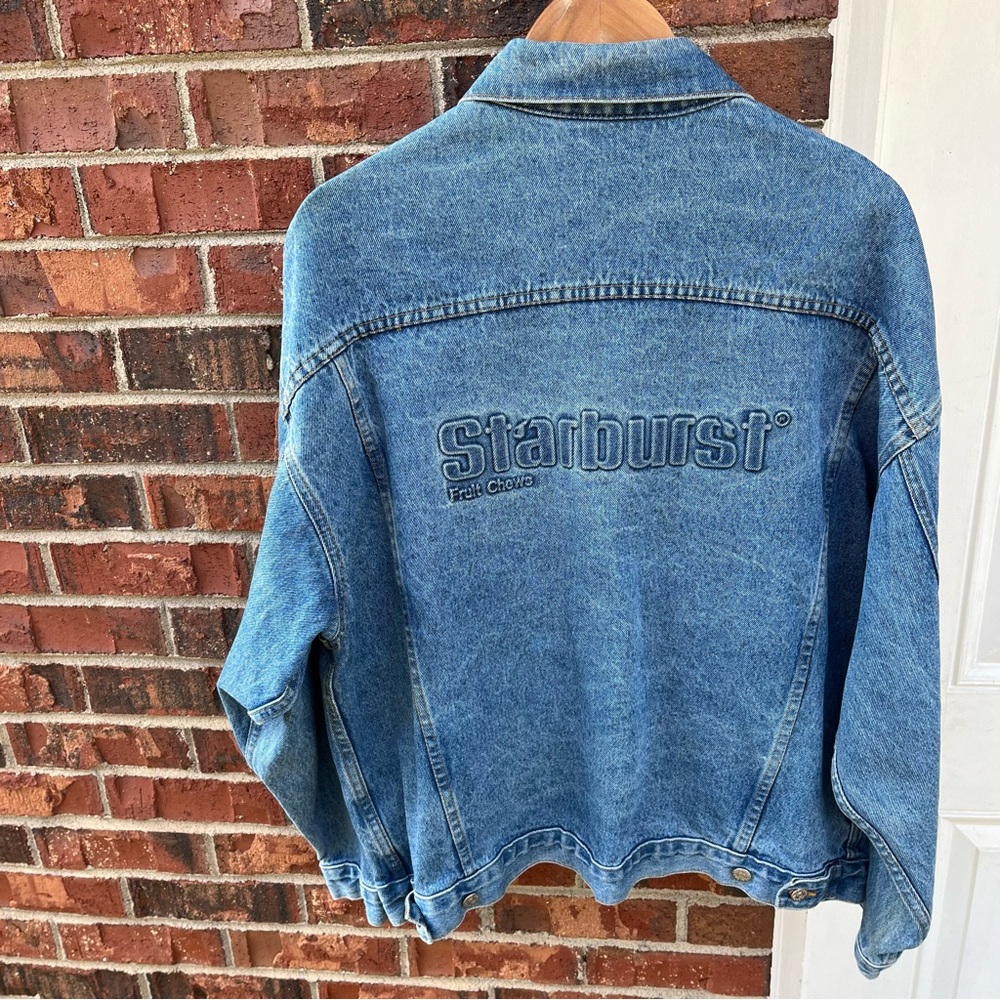 Y2K STARBURST FRUIT CHEWS EMBOSSED DENIM JACKET